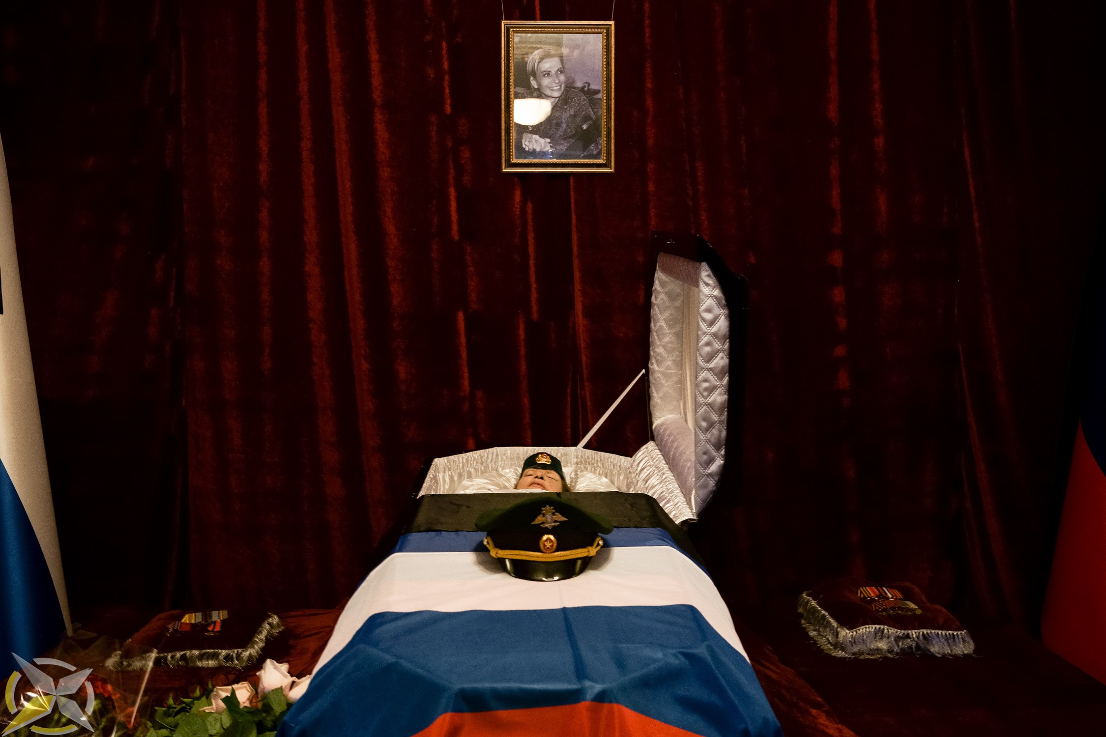 Прощание с ольгой. Похороны Качуры в Донецке. Прощание с Ольгой Качурой.