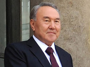 Назарбаев высказался за внедрение трехязычия в казахстанском обществе