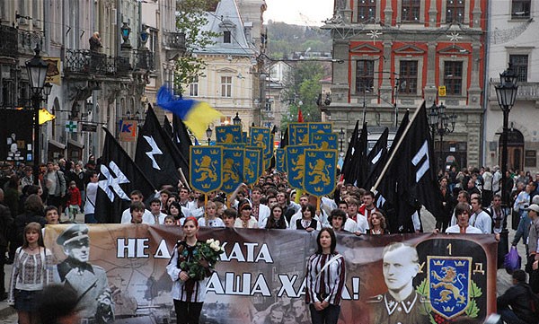 «Умная нация покорила бы весьма глупую-с»: Украина готовится к 9 Мая